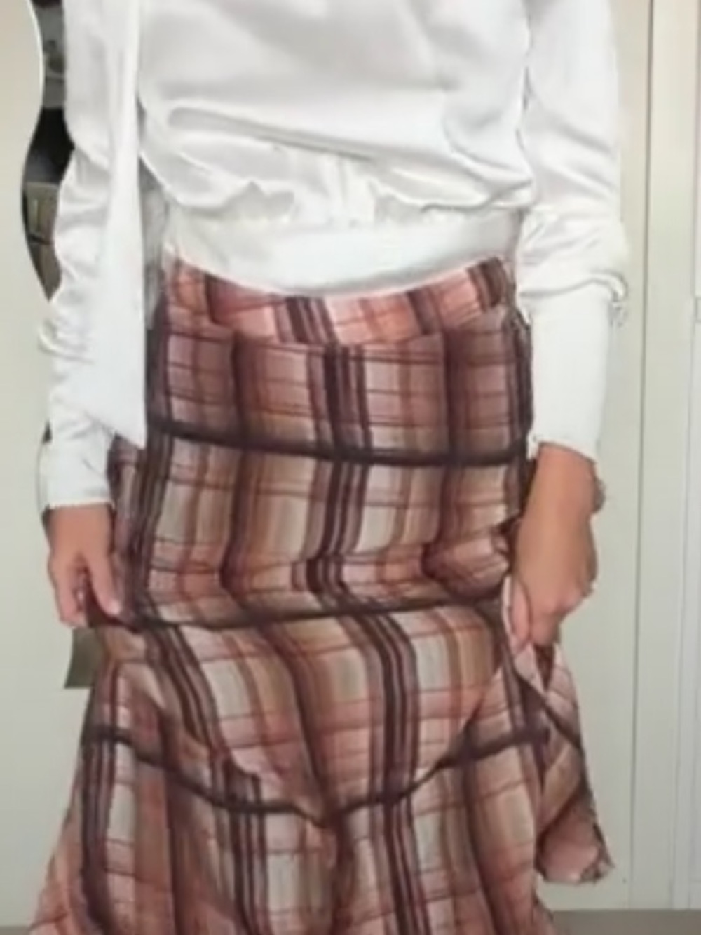 Zara Plaid Maxi Skirt. NWT Size Small - Picture 4 of 15